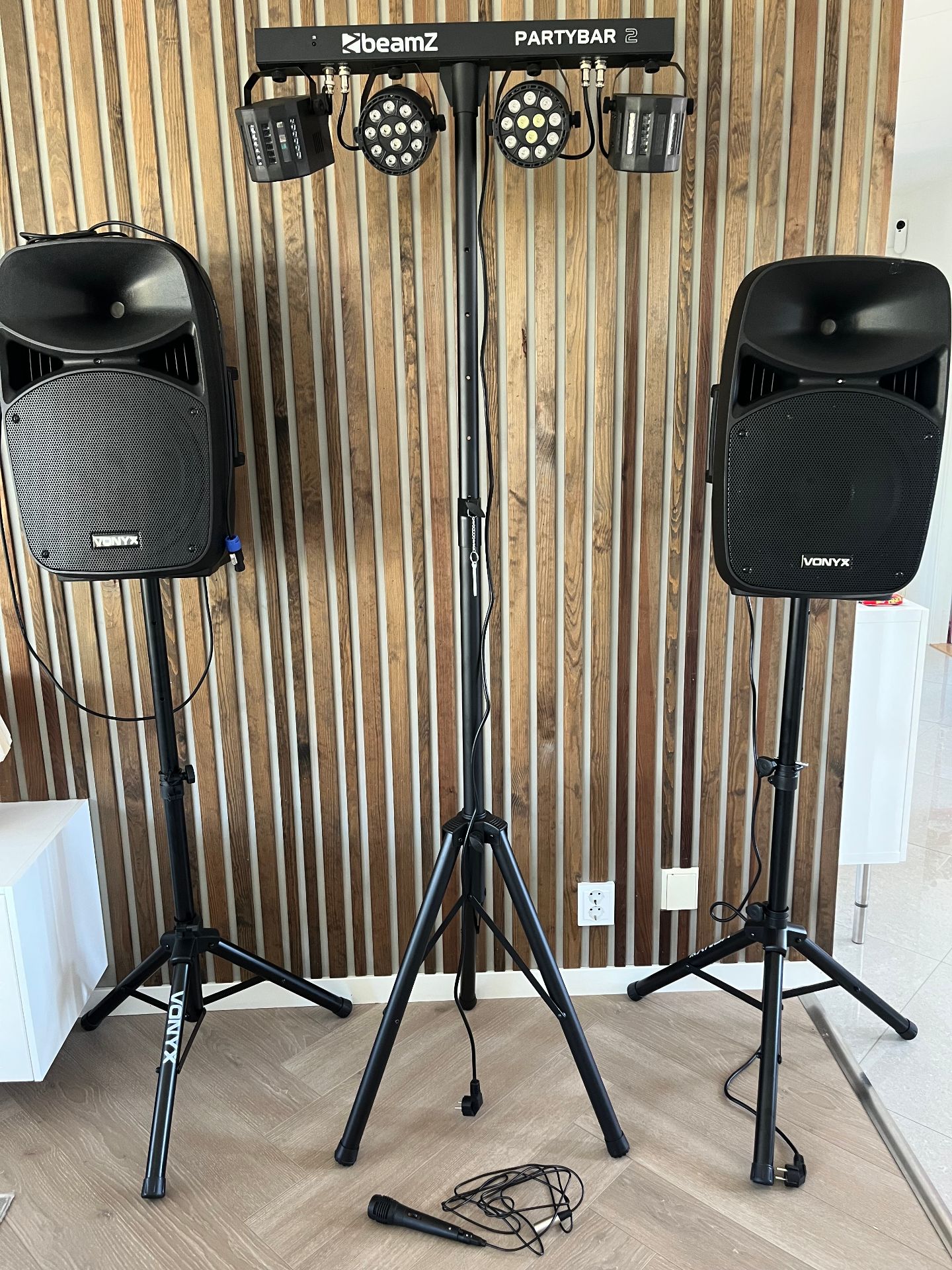 Lilla Trubadurpaket – Komplett ljud- & ljuspaket för liveuppträdanden bild 2